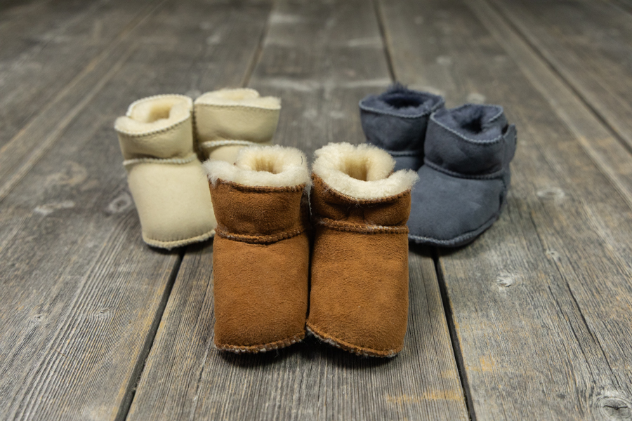 Babyschuhe Lammfell mit Klettverschluss